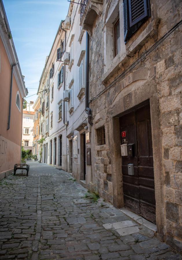 Saint Roch Square Seven Пиран Экстерьер фото