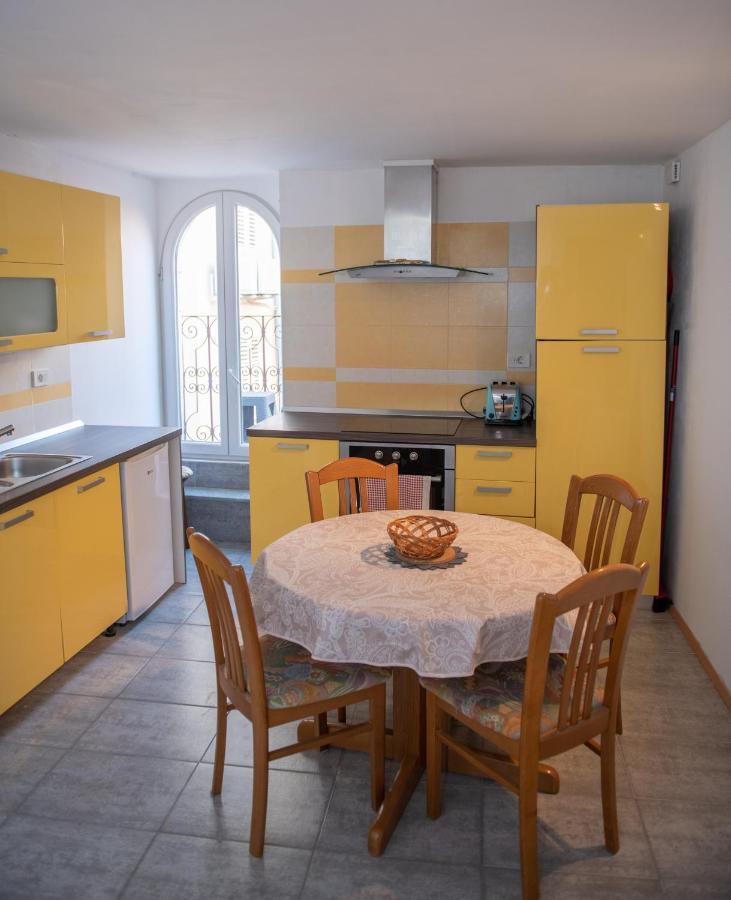 Saint Roch Square Seven Пиран Экстерьер фото